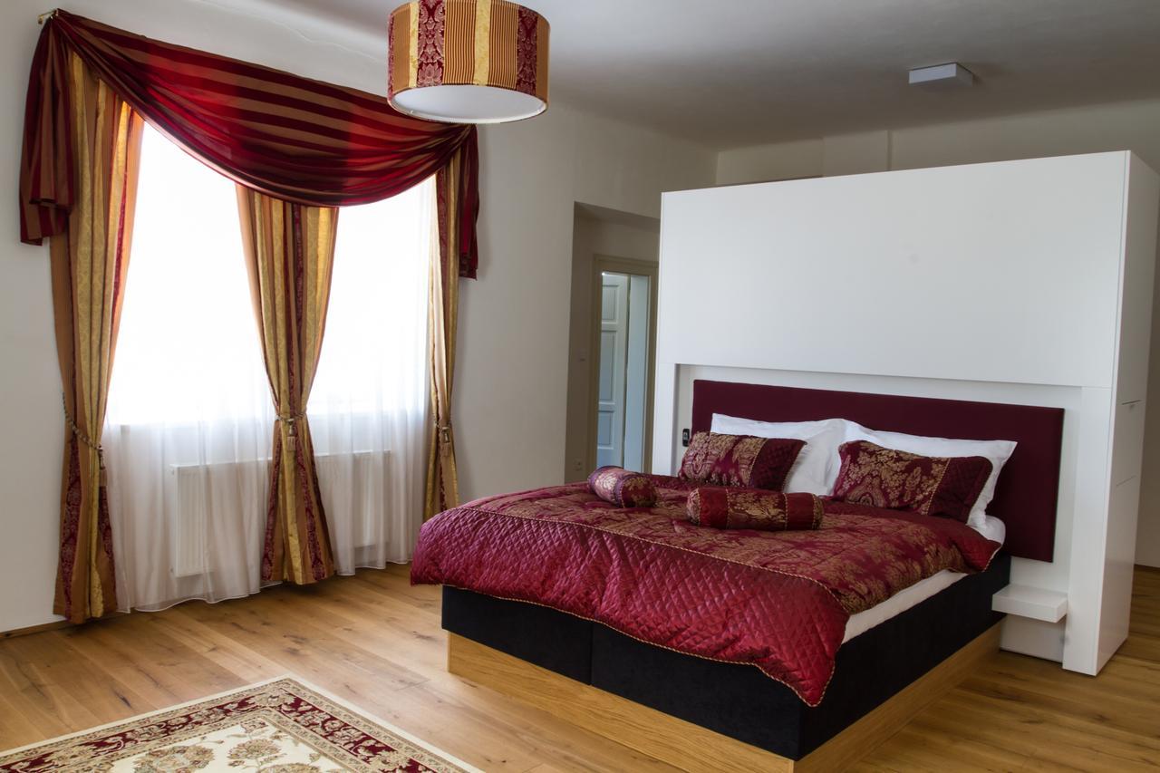 Hotel Panstvi Dlouha Lhota Ngoại thất bức ảnh